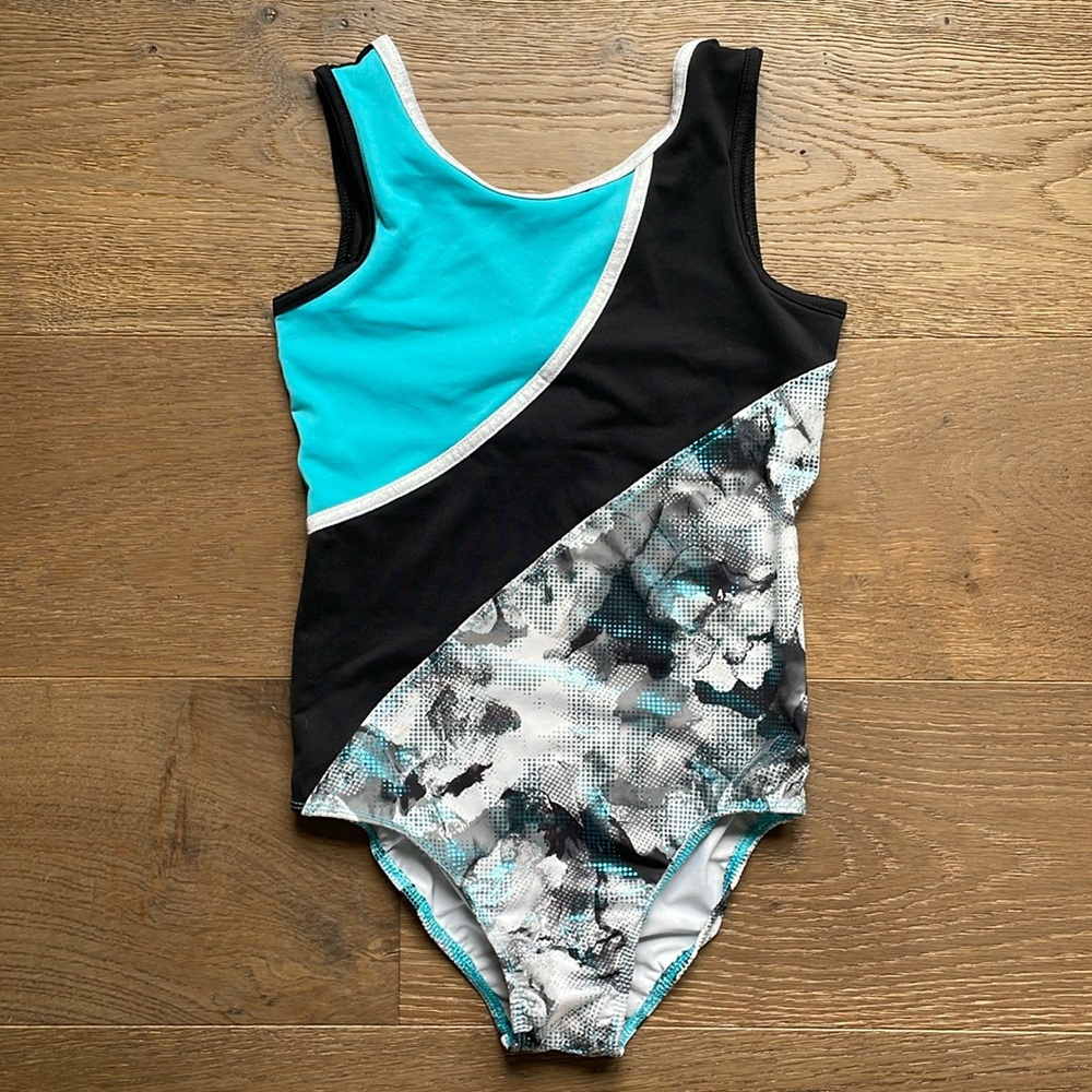 Rainbeau Moves Size Medium Gymnastics Dance Leotard Teal Black Geometric Pattern